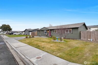 1692 S Wallace Street , Moses Lake, WA 98837 - Photo 4