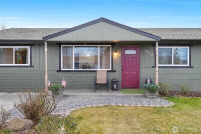 1692 S Wallace Street , Moses Lake, WA 98837 - Photo 6