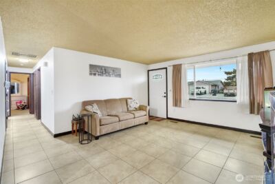 1692 S Wallace Street , Moses Lake, WA 98837 - Photo 10