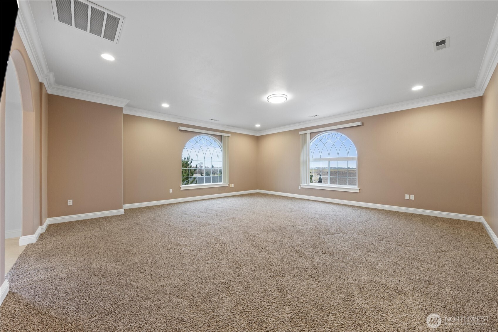 19678 Fairway Drive NW, Soap Lake, WA 98851