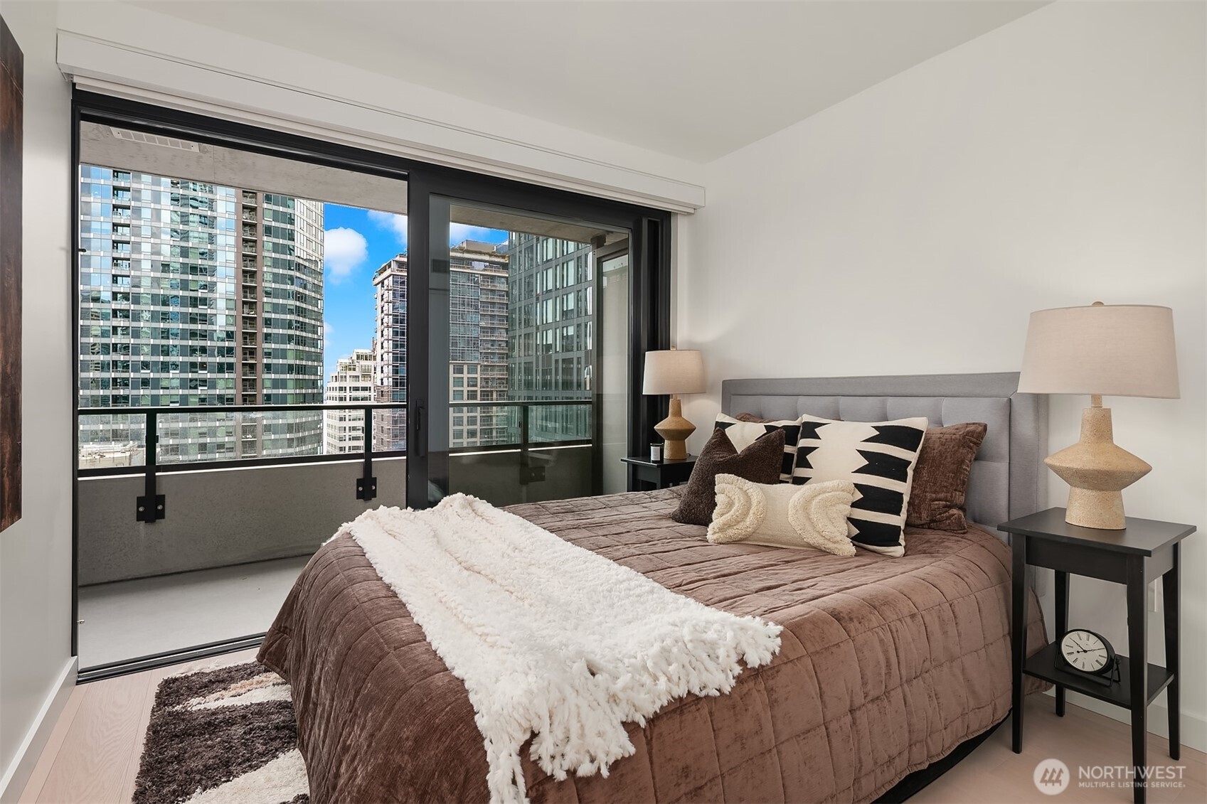 300 Virginia Street #1311, Seattle, WA 98101
