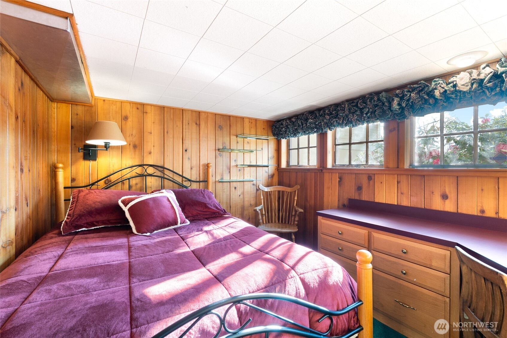 303 7th Street , Anacortes, WA 98221