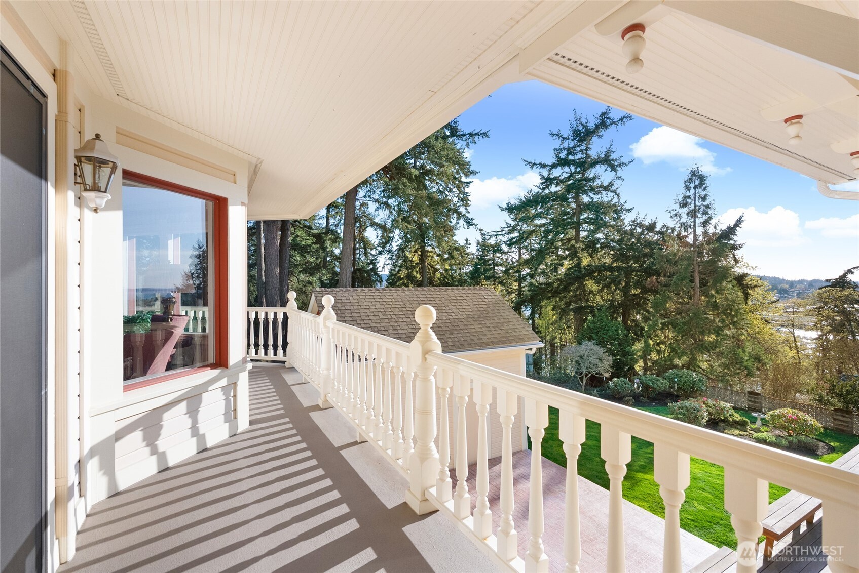 303 7th Street , Anacortes, WA 98221