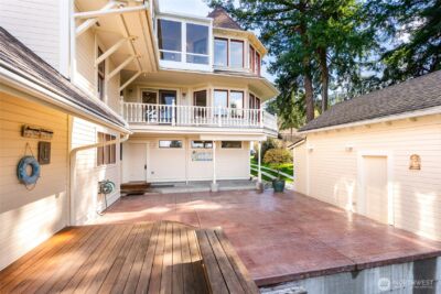 303 7th Street , Anacortes, WA 98221 - Photo 35