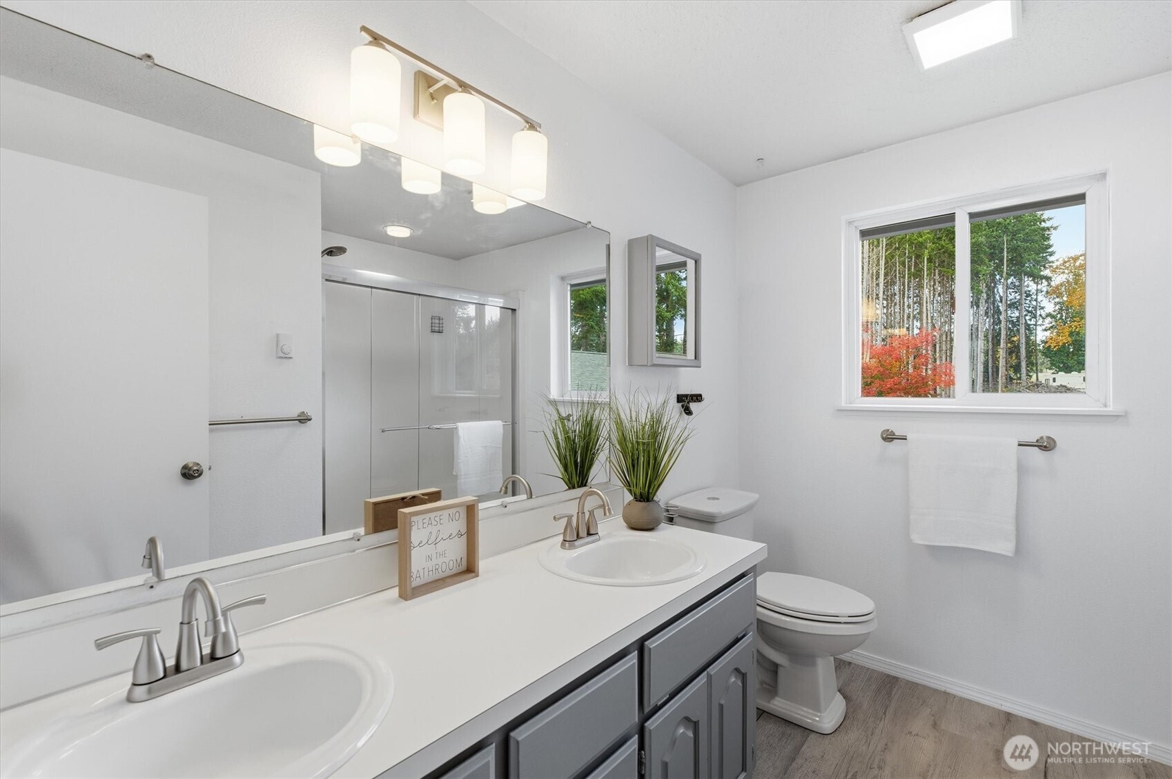 103 Kingsley Drive , Castle Rock, WA 98611