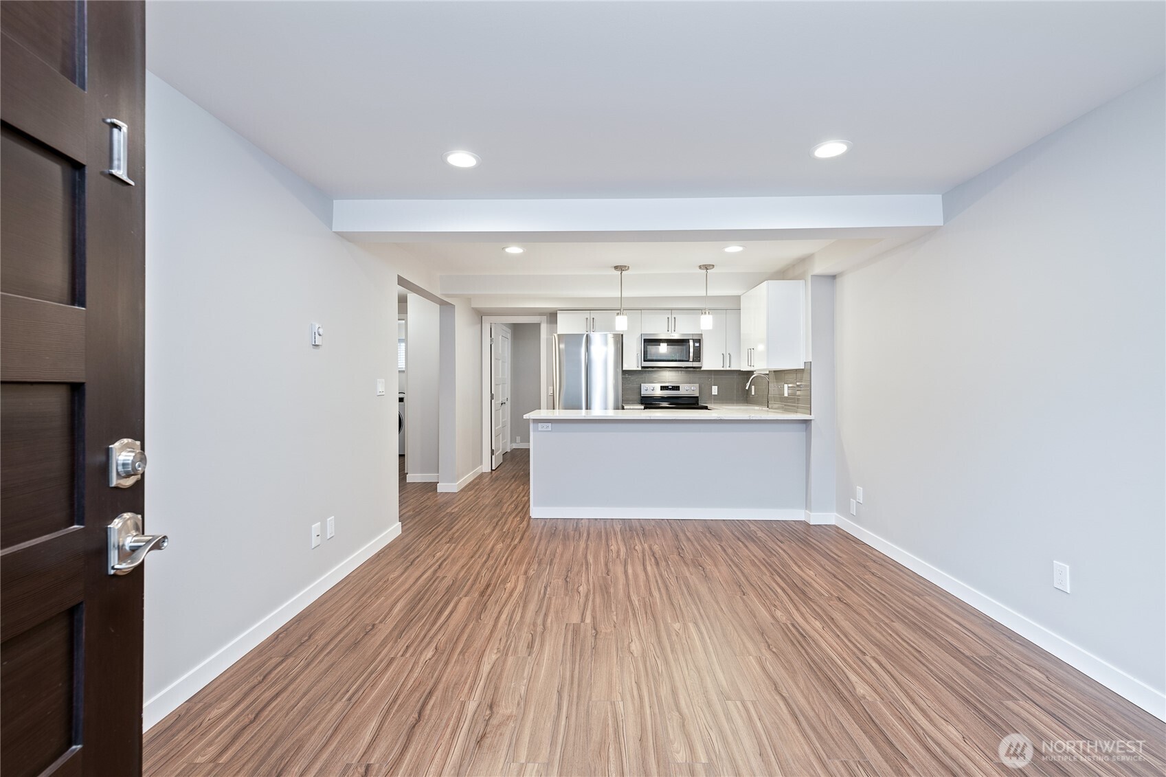 808 NW Market Street , Seattle, WA 98107