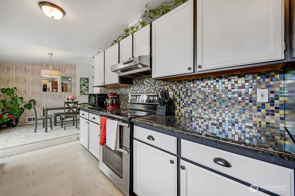1420 McPherson Street , Port Townsend, WA 98368
