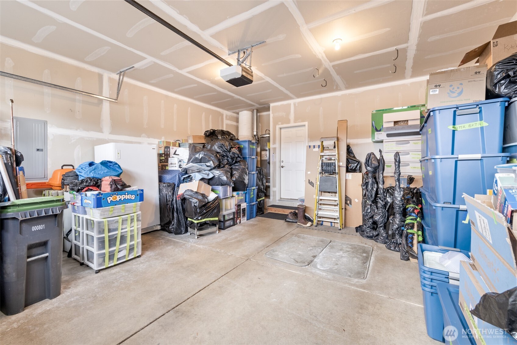 173 W Lobelia Dr , Sequim, WA 98382