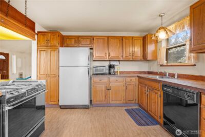 23414 46th Avenue E, Spanaway, WA 98387 - Photo 9