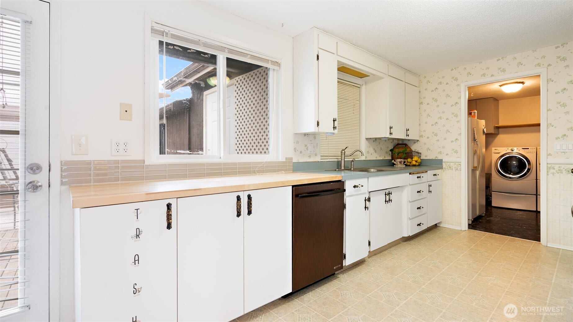 1627 Monroe Street , Shelton, WA 98584