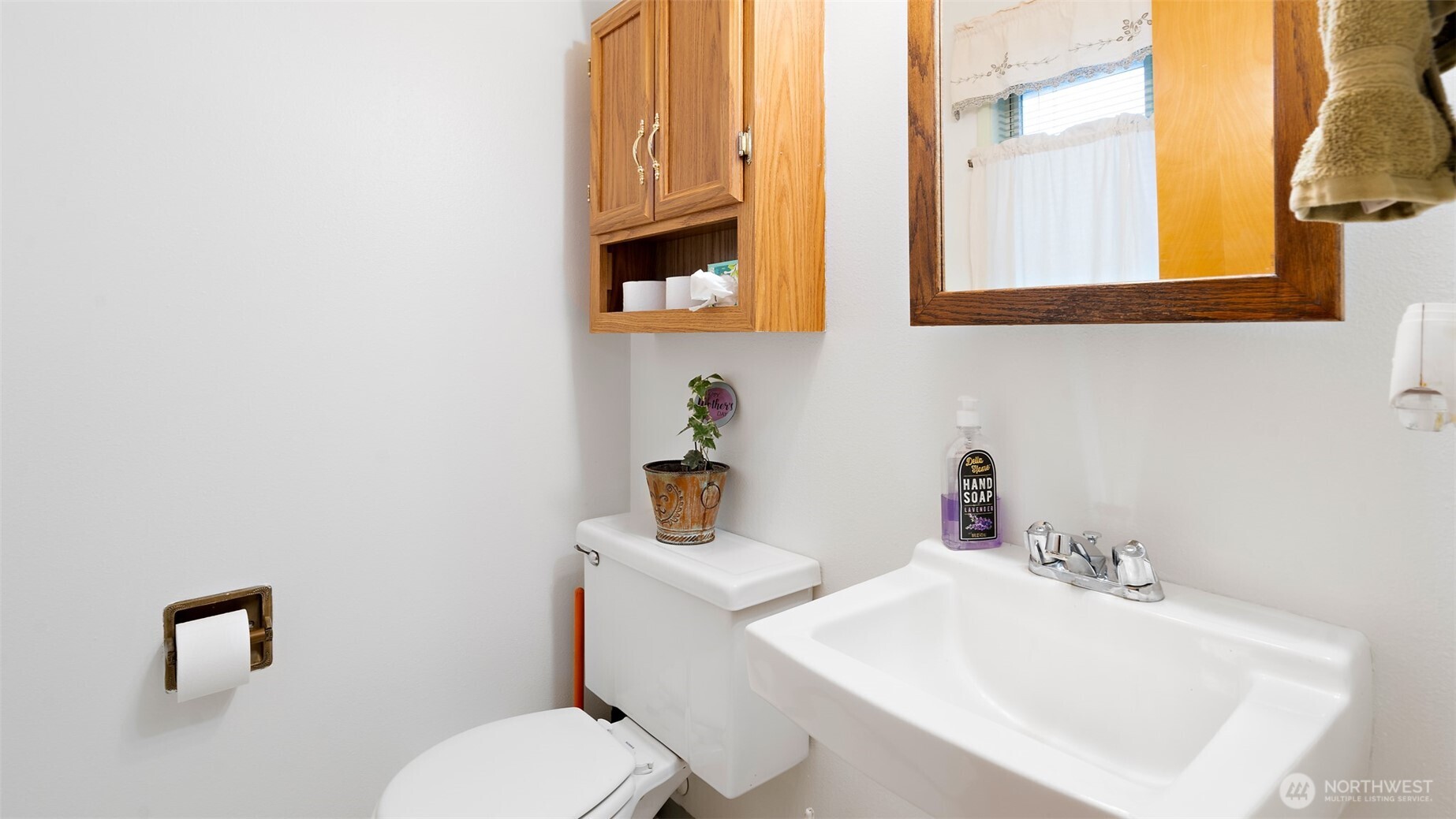1627 Monroe Street , Shelton, WA 98584