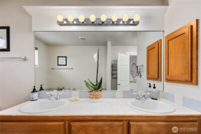 1003 Shelton Ave NE , Renton, WA 98056 - Photo 25