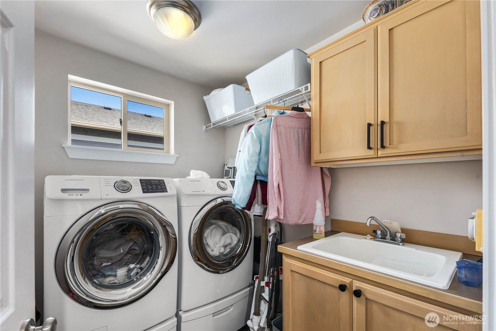 1003 Shelton Ave NE , Renton, WA 98056