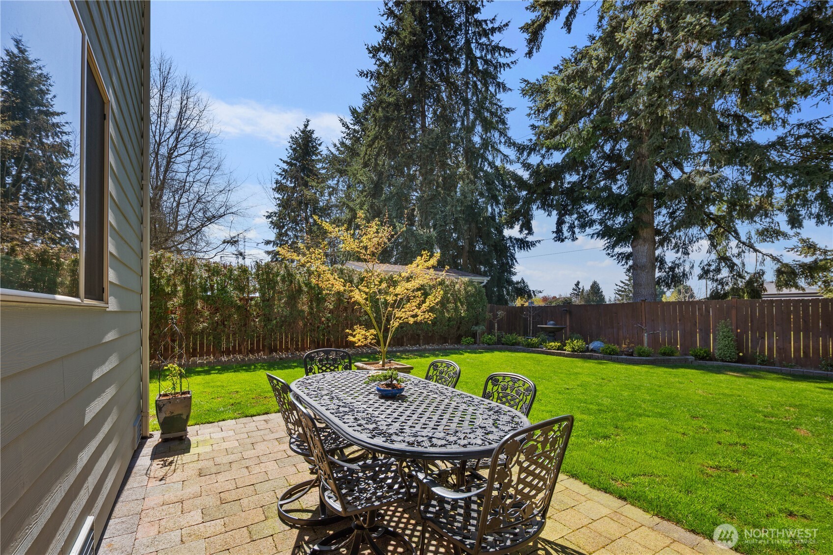 1003 Shelton Ave NE , Renton, WA 98056