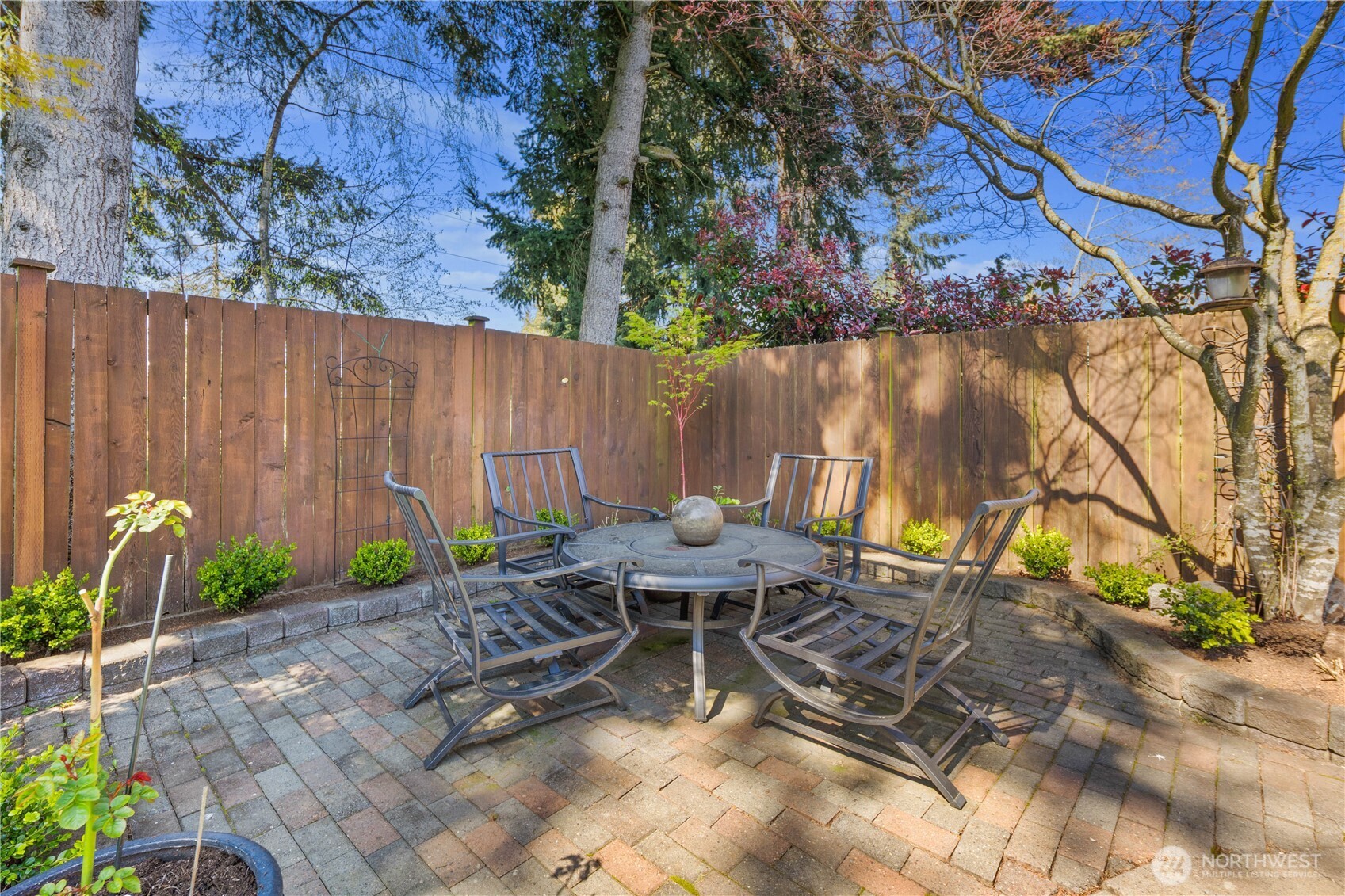 1003 Shelton Ave NE , Renton, WA 98056