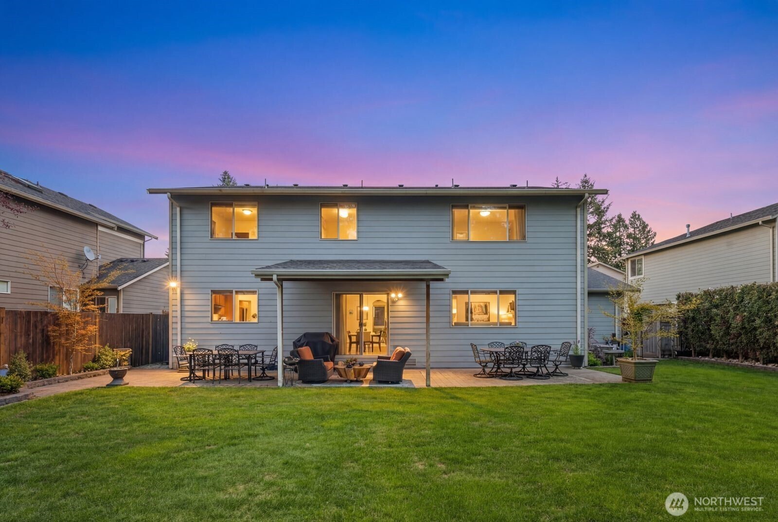 1003 Shelton Ave NE , Renton, WA 98056