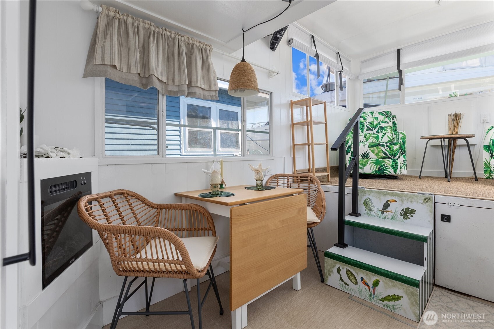 2040 Westlake Avenue N ##14, Seattle, WA 98109