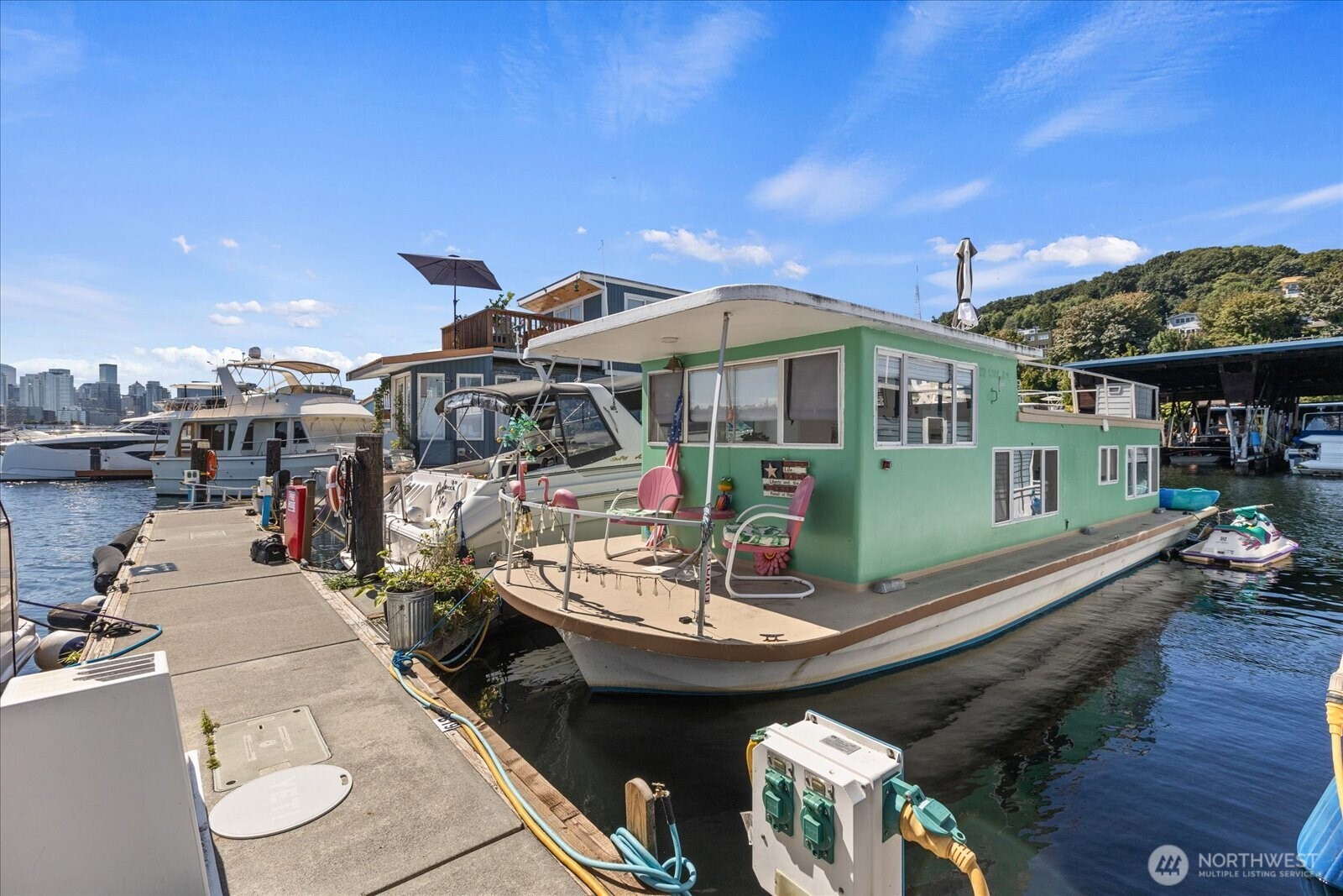 2040 Westlake Avenue N ##14, Seattle, WA 98109