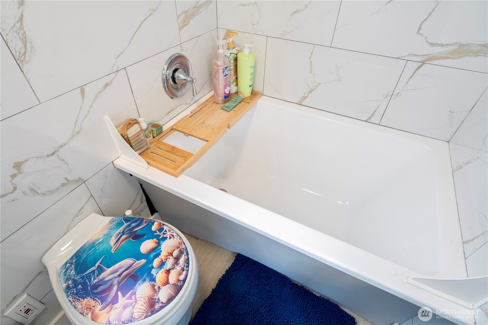 2040 Westlake Avenue N ##14, Seattle, WA 98109