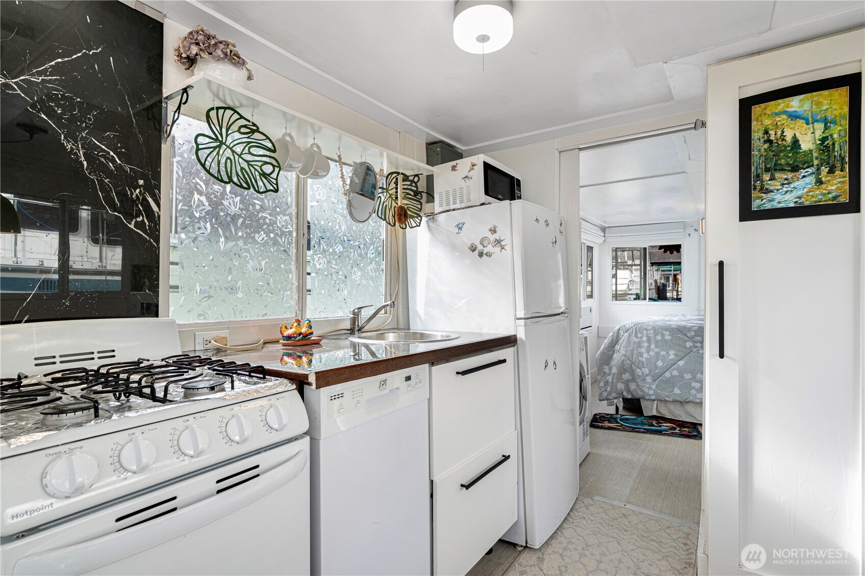 2040 Westlake Avenue N ##14, Seattle, WA 98109