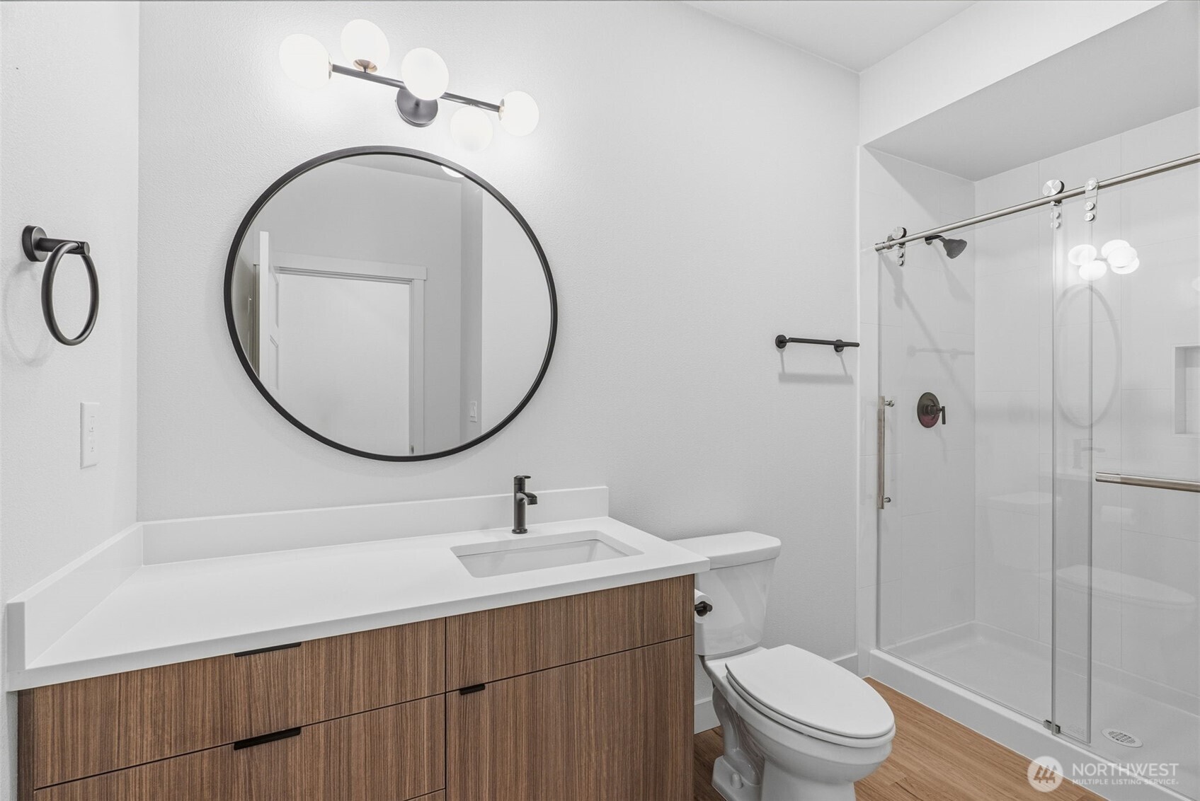117 Red Hawk Drive , Castle Rock, WA 98611