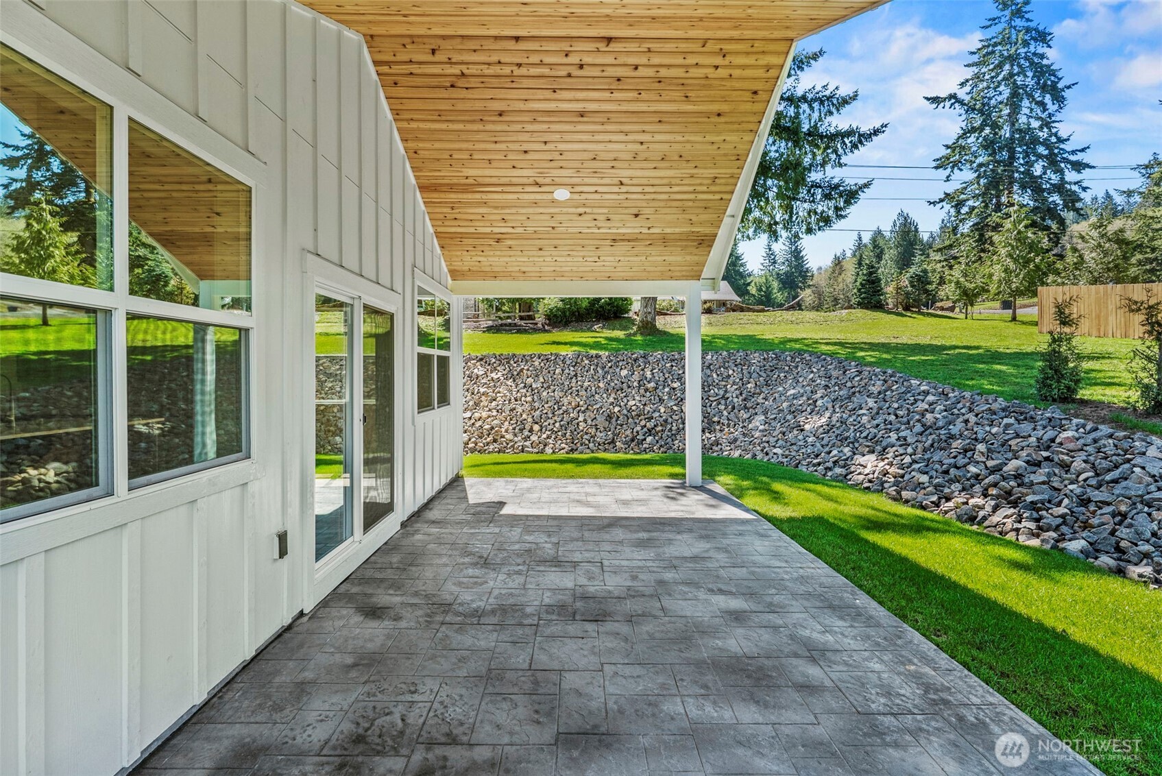 117 Red Hawk Drive , Castle Rock, WA 98611
