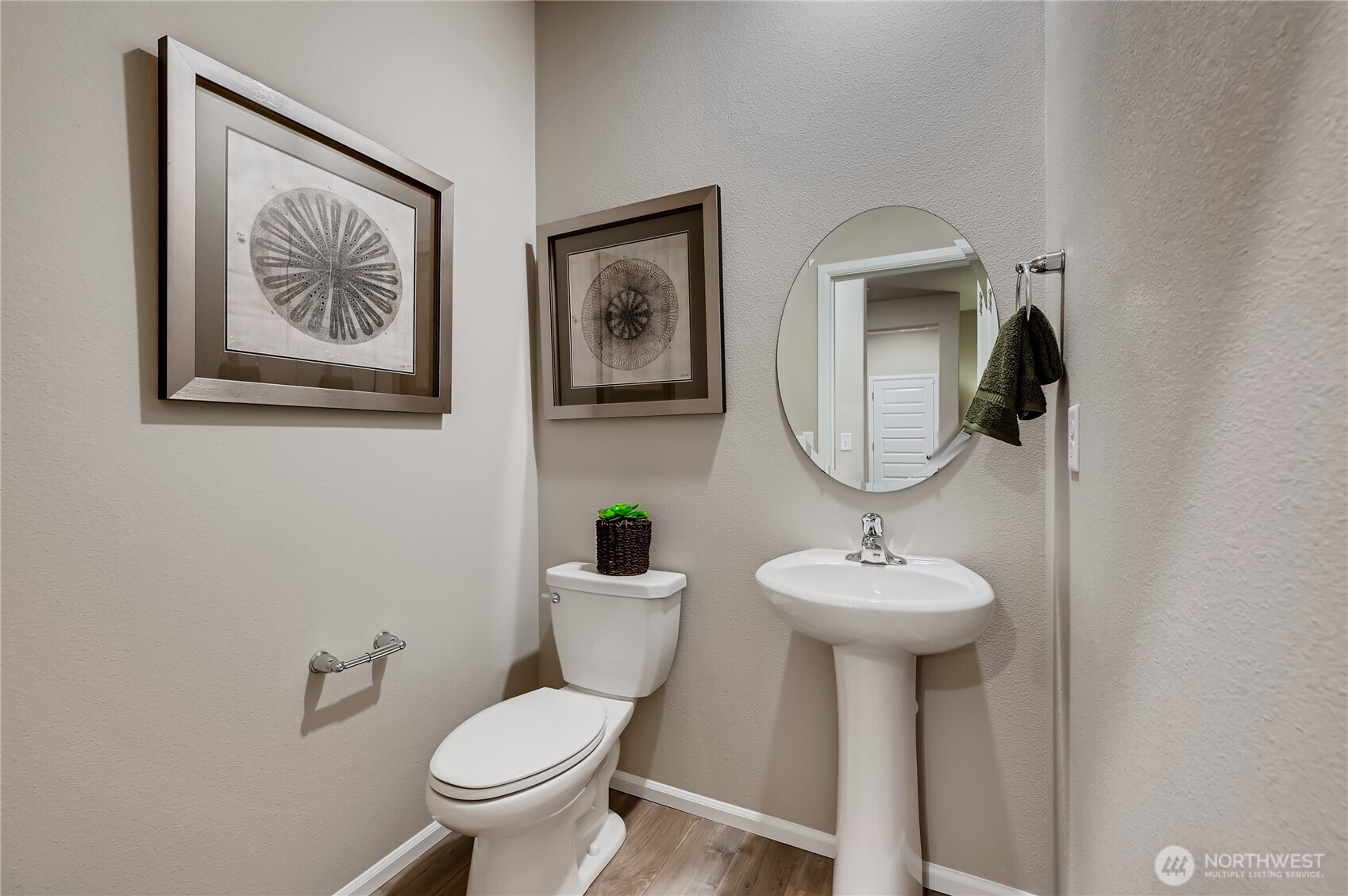 19708 137th Avenue E, Graham, WA 98338