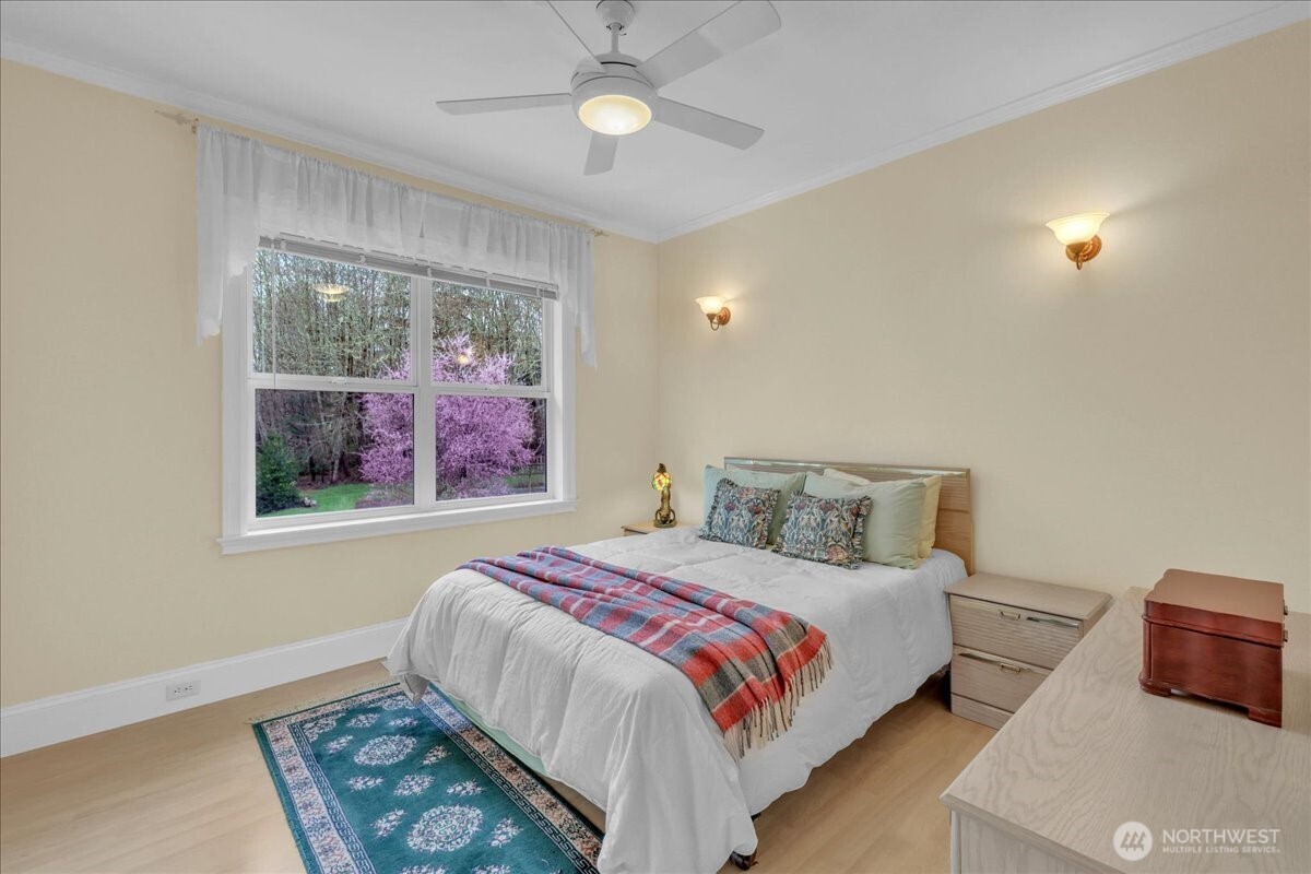 6215 63rd Avenue NE, Olympia, WA 98516