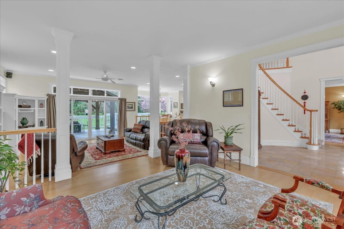 6215 63rd Avenue NE, Olympia, WA 98516