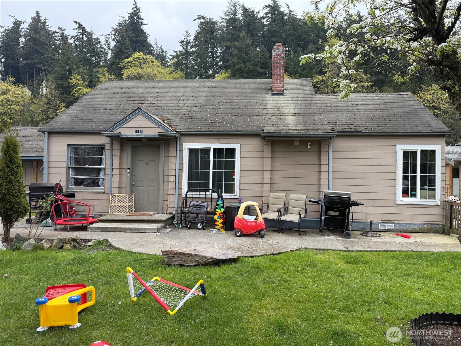 1414 S 7th Street , Mount Vernon, WA 98273