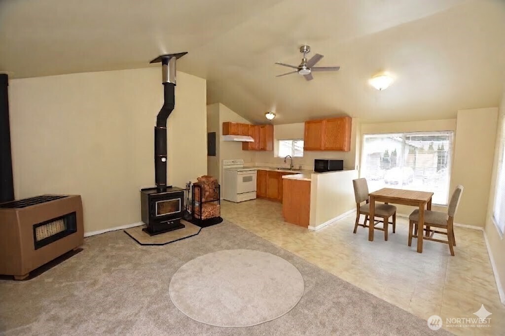 580 Summit Place , Sedro Woolley, WA 98284