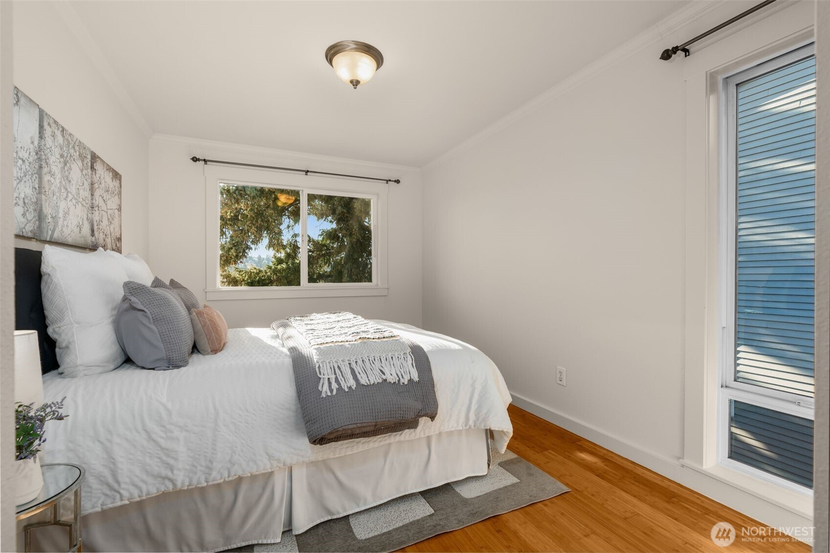 3626 14th Avenue W #203, Seattle, WA 98119