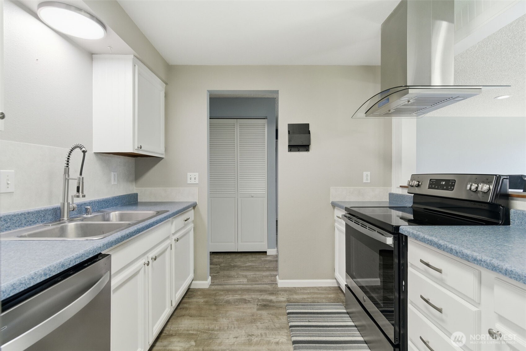 2955 Pancho Villa Place SE, Port Orchard, WA 98366