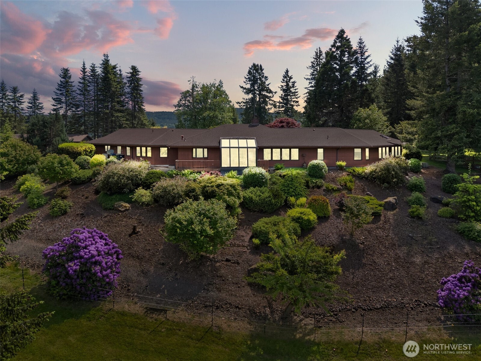 557 71 Mossyrock Avenue , Mossyrock, WA 98564