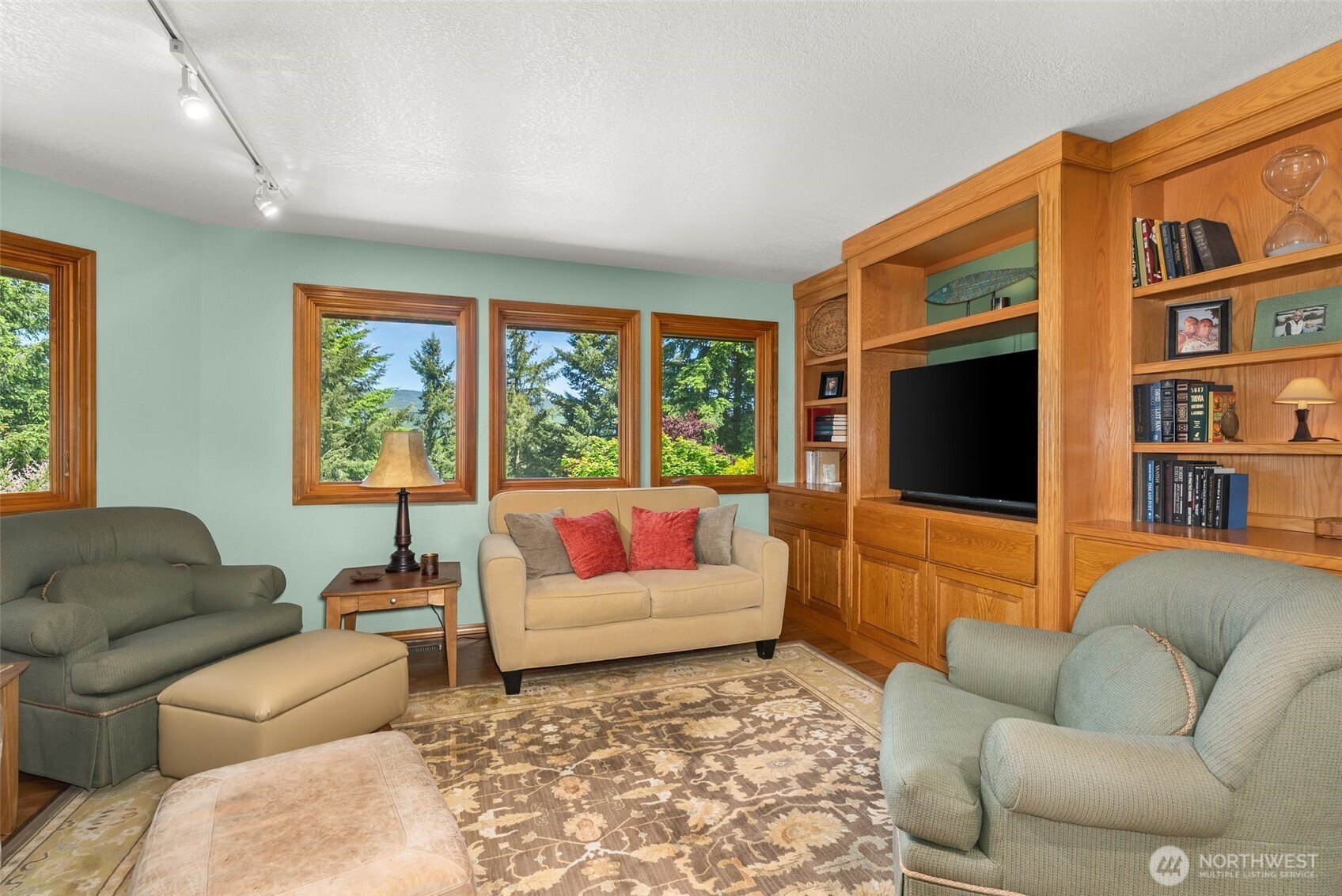 557 71 Mossyrock Avenue , Mossyrock, WA 98564
