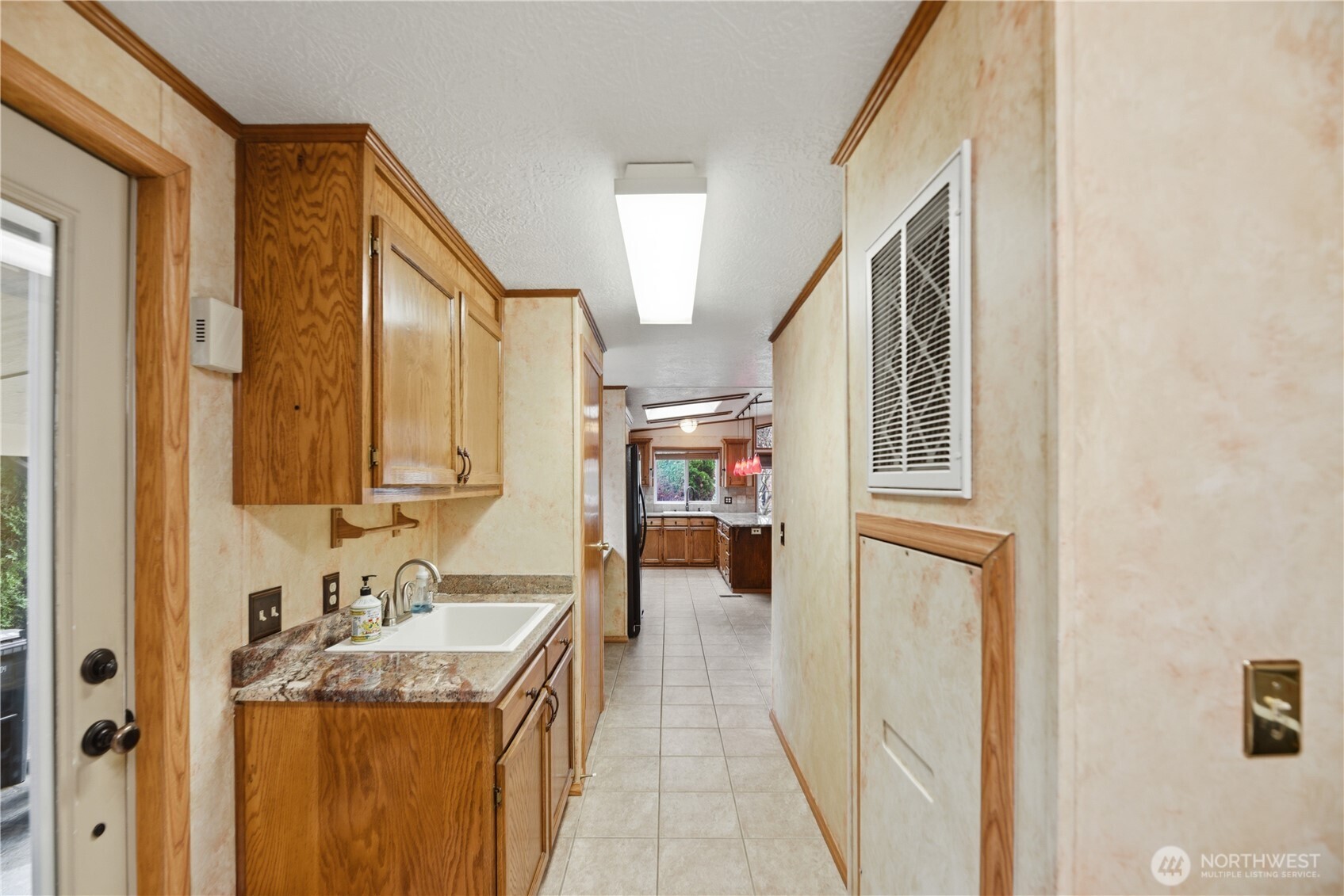 1402 22nd Street NE #501, Auburn, WA 98003