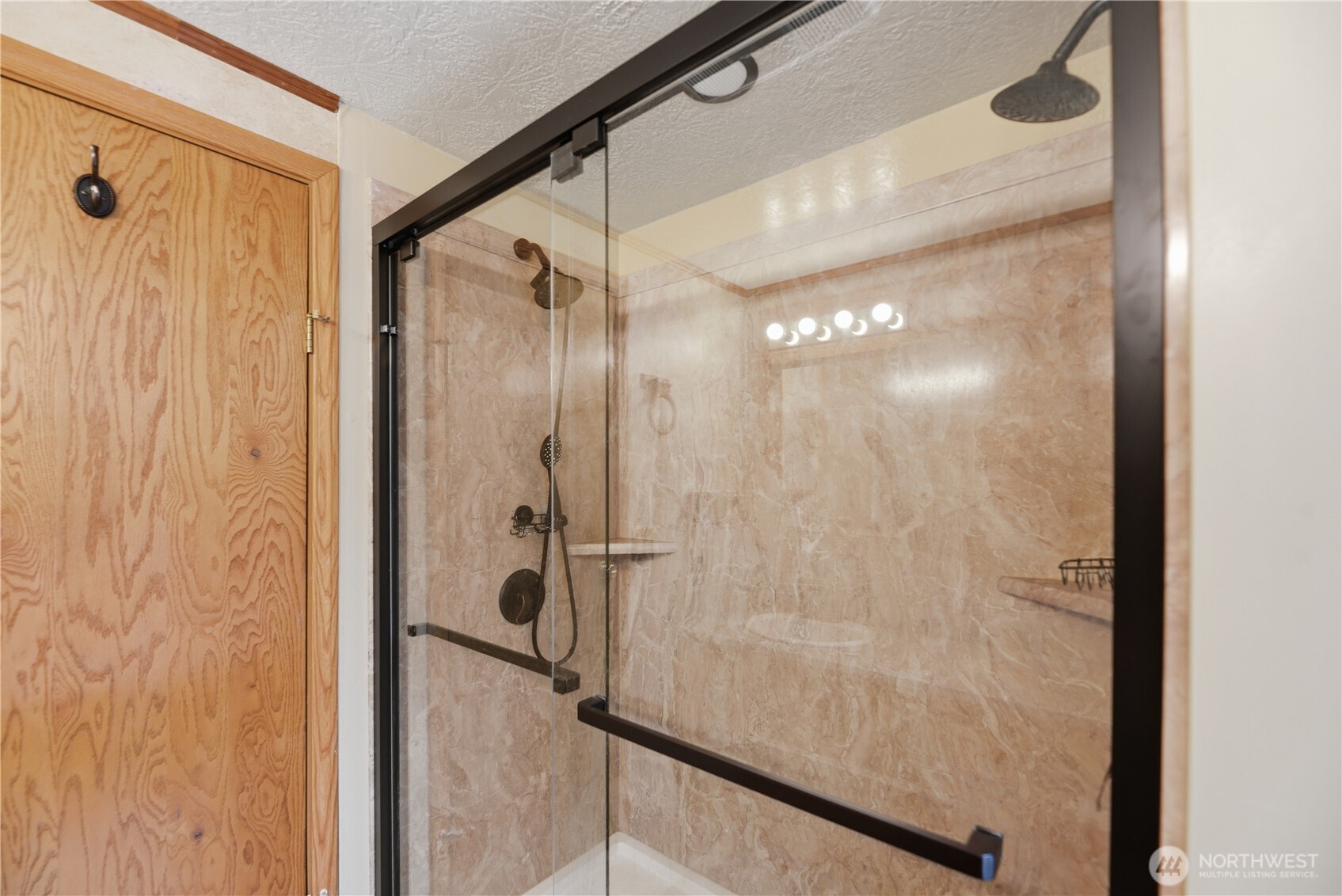 1402 22nd Street NE #501, Auburn, WA 98003