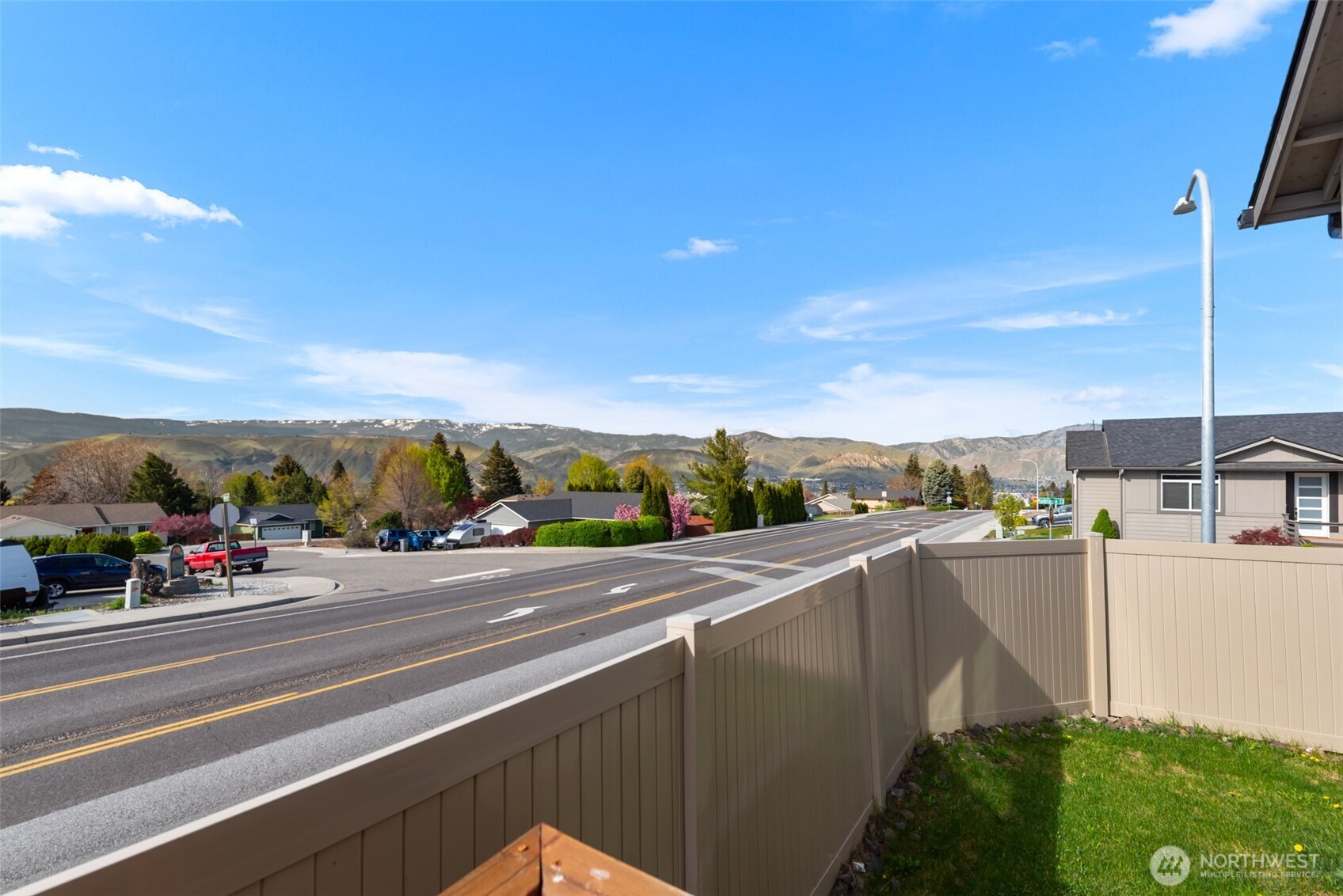 813 Madeleine Court , East Wenatchee, WA 98802