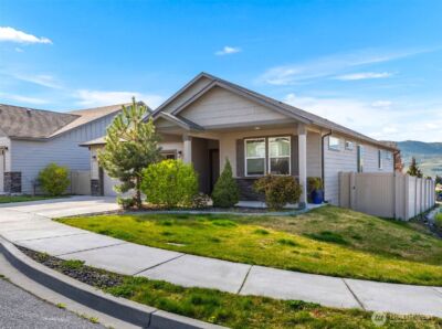 813 Madeleine Court , East Wenatchee, WA 98802 - Photo 1