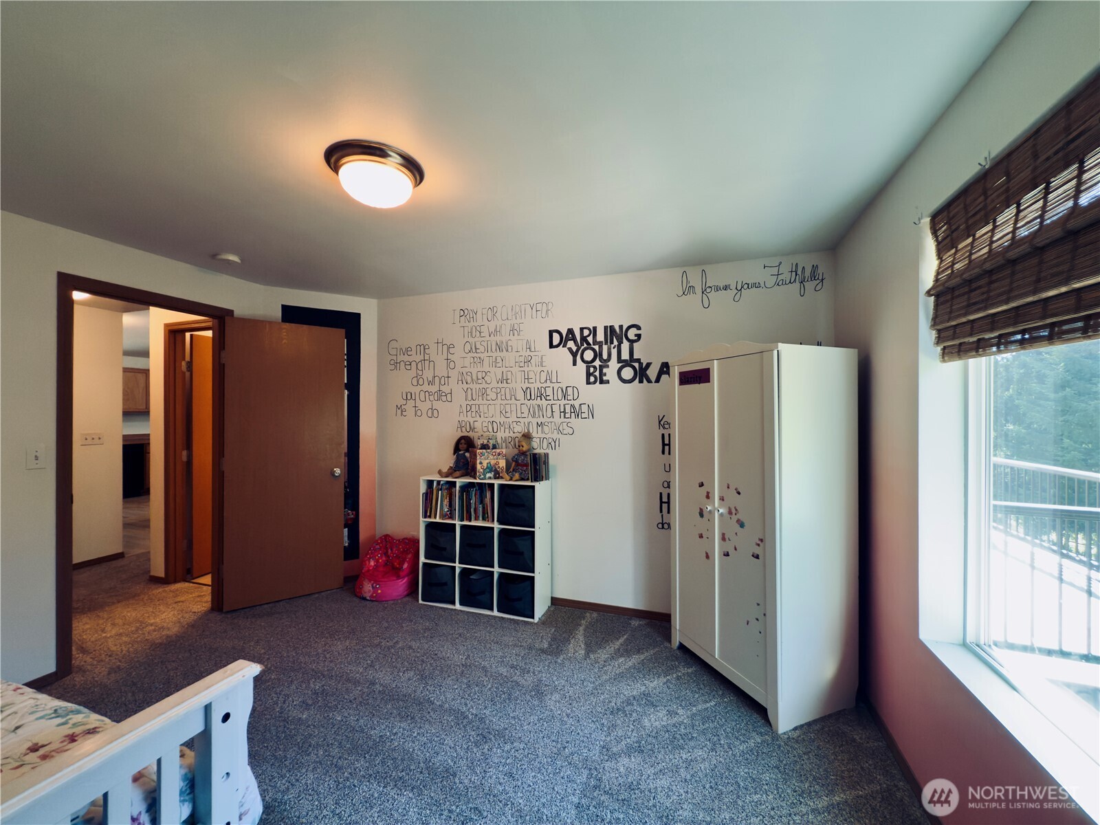 2037 Delameter Road , Castle Rock, WA 98611