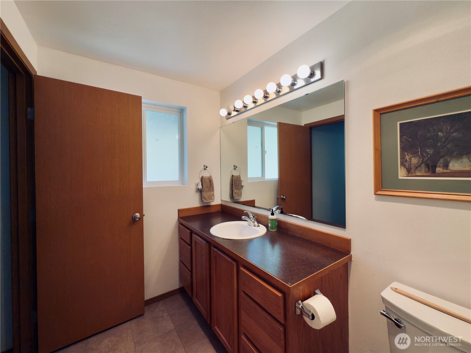 2037 Delameter Road , Castle Rock, WA 98611