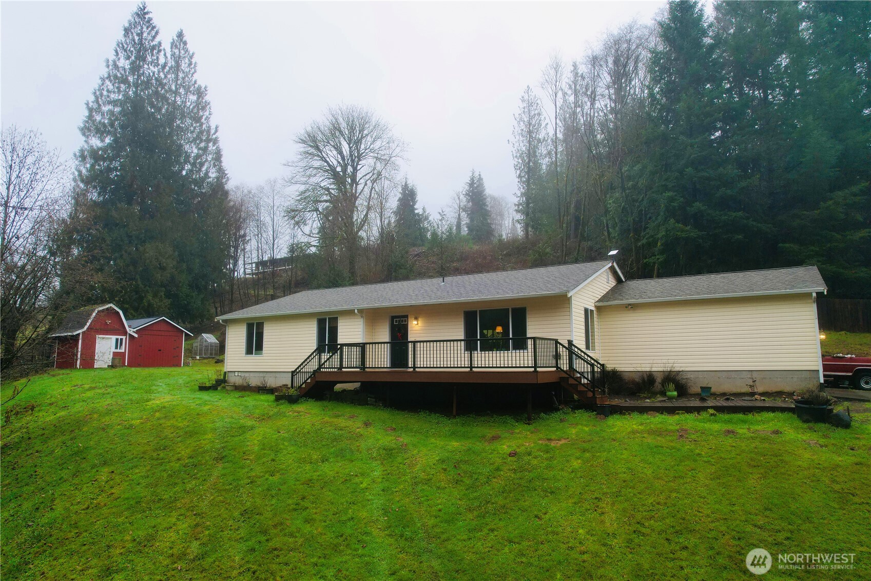2037 Delameter Road , Castle Rock, WA 98611
