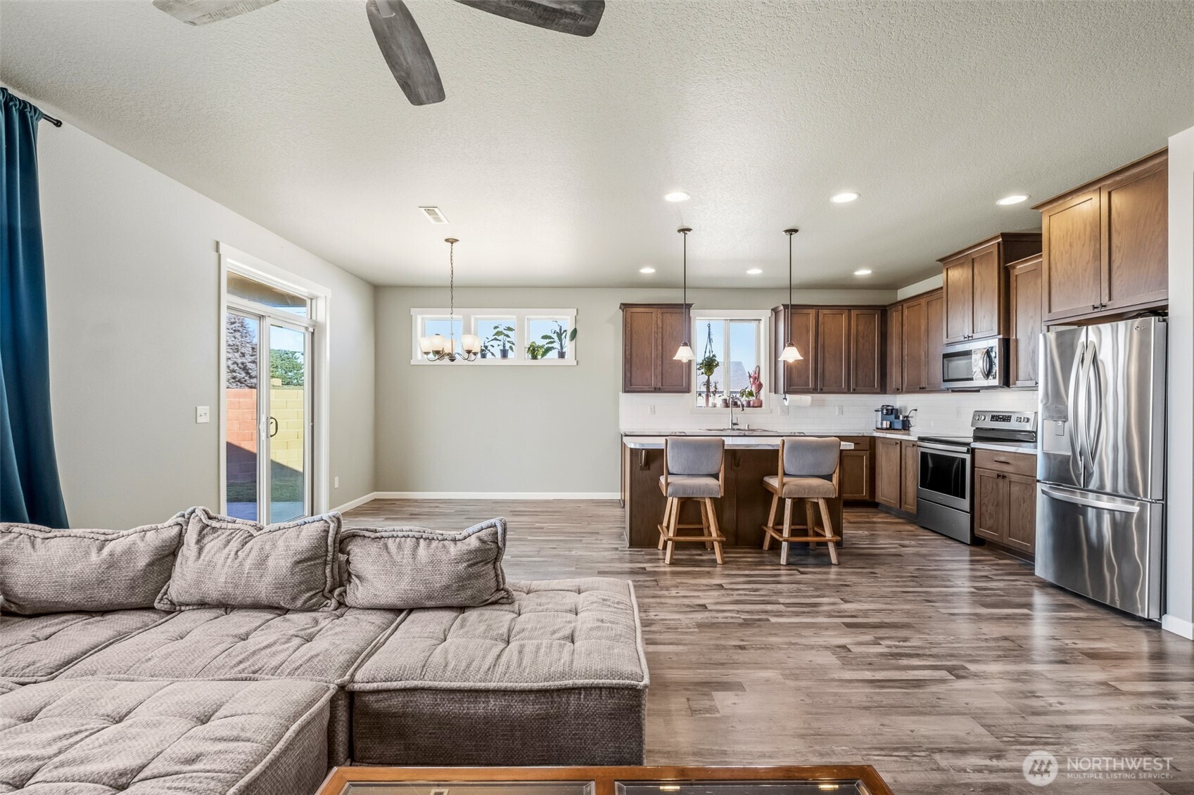 1019 Hilltop Ave NE , Quincy, WA 98848