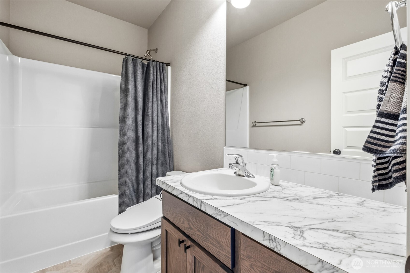 1019 Hilltop Ave NE , Quincy, WA 98848