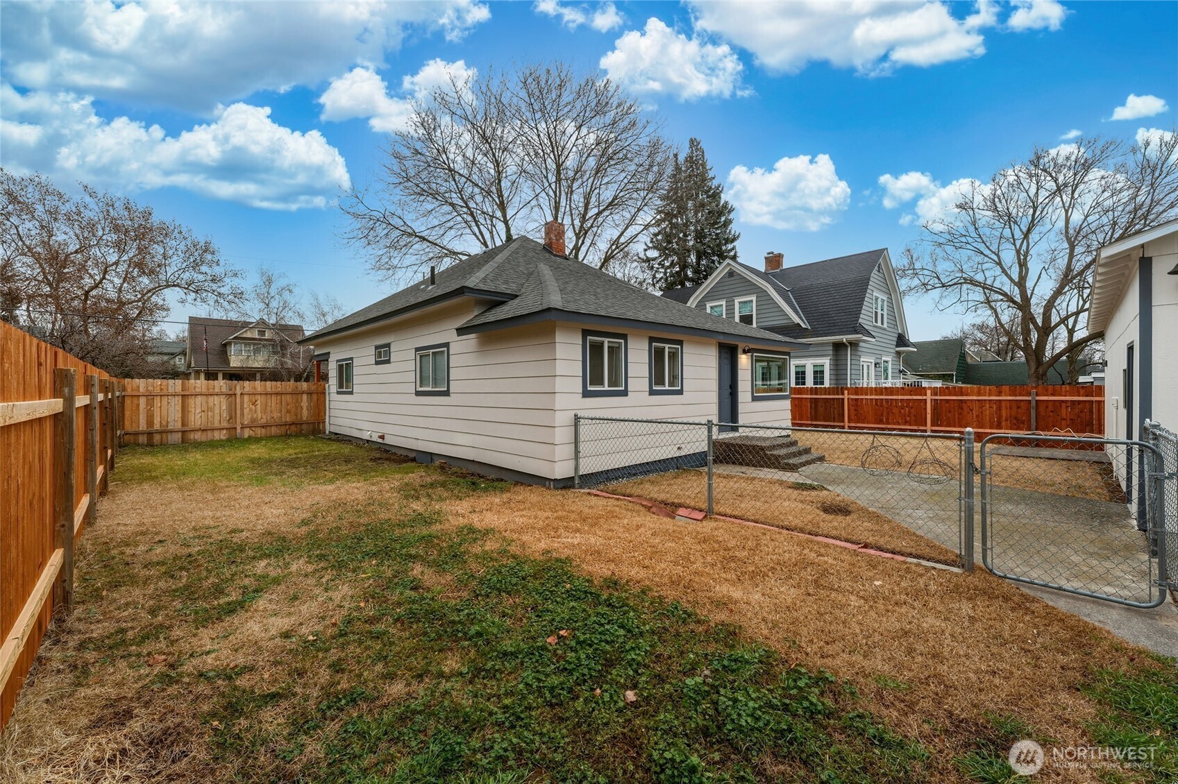 564 S 1st Street , Walla Walla, WA 99362