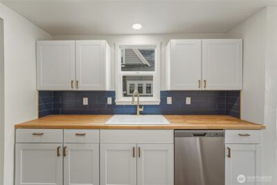 564 S 1st Street , Walla Walla, WA 99362 - Photo 9