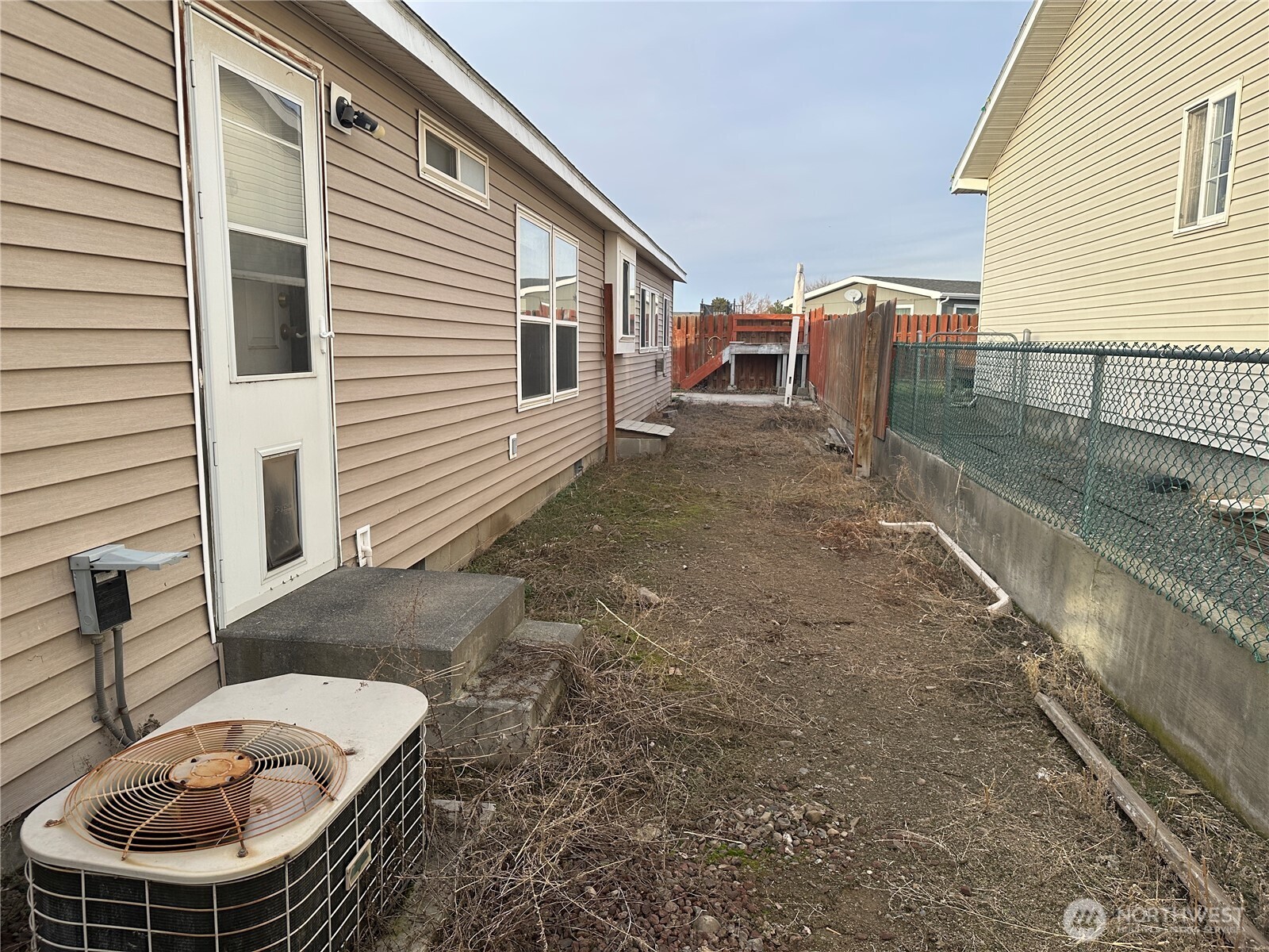 309 5th Avenue SE, Ephrata, WA 98823
