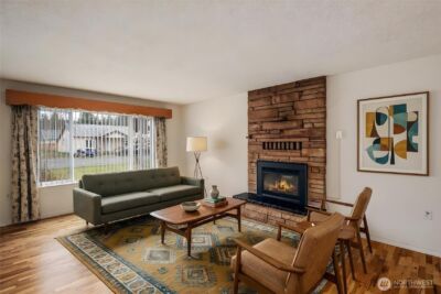 602 Commercial Avenue , Darrington, WA 98241 - Photo 3