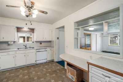 602 Commercial Avenue , Darrington, WA 98241 - Photo 9