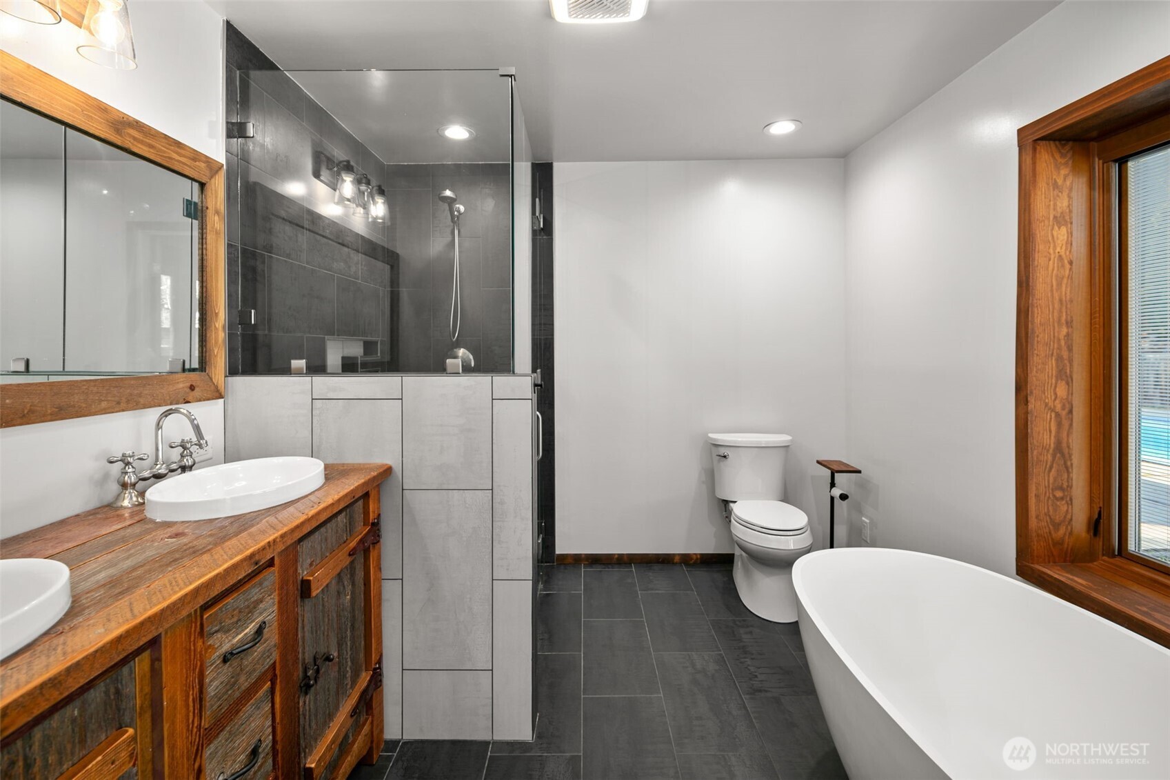 10285 Ski Hill Drive , Leavenworth, WA 98826